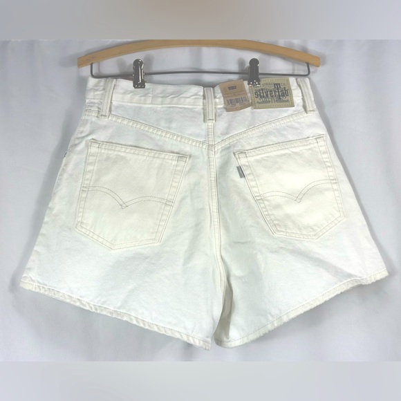 LEVI'S WHITE DENIM HIGH WAIST MOM SHORTS - Picture 8 of 9
